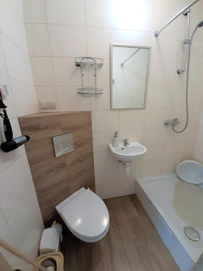 Puszek Apartment Ustka Bagian luar foto