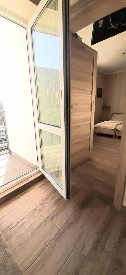Puszek Apartment Ustka Bagian luar foto