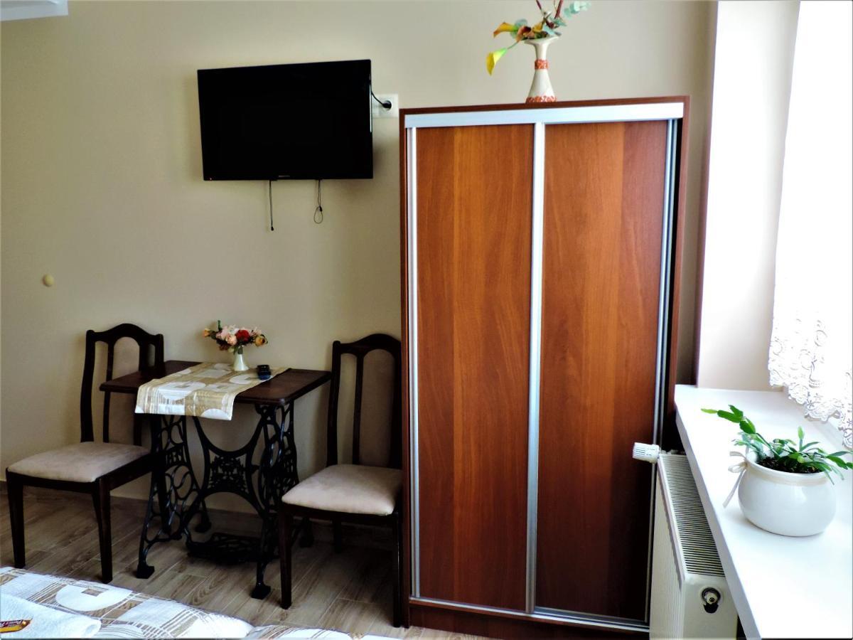 Puszek Apartment Ustka Bagian luar foto
